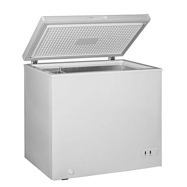 Black Diamond - BDCF-5. 31 Chest Freezer With Solid Door