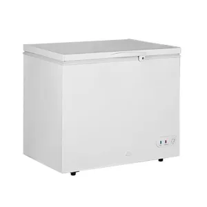 Black Diamond - BDCF-5. 31 Chest Freezer With Solid Door