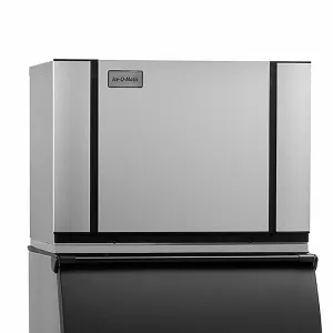 Ice-O-Matic - CIM0530FAS Commercial 30 Elevation Series Full Cube Ice Machine Head - 561 lb/24 hr. Air Cooled. 115v