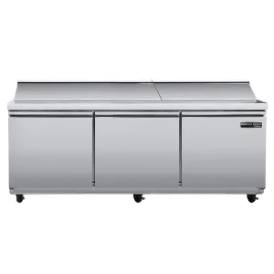 Maxx Cold - MVR72SHC V-Series 3 Door Refrigerated Sandwich and Salad Prep Station. in Stainless Steel