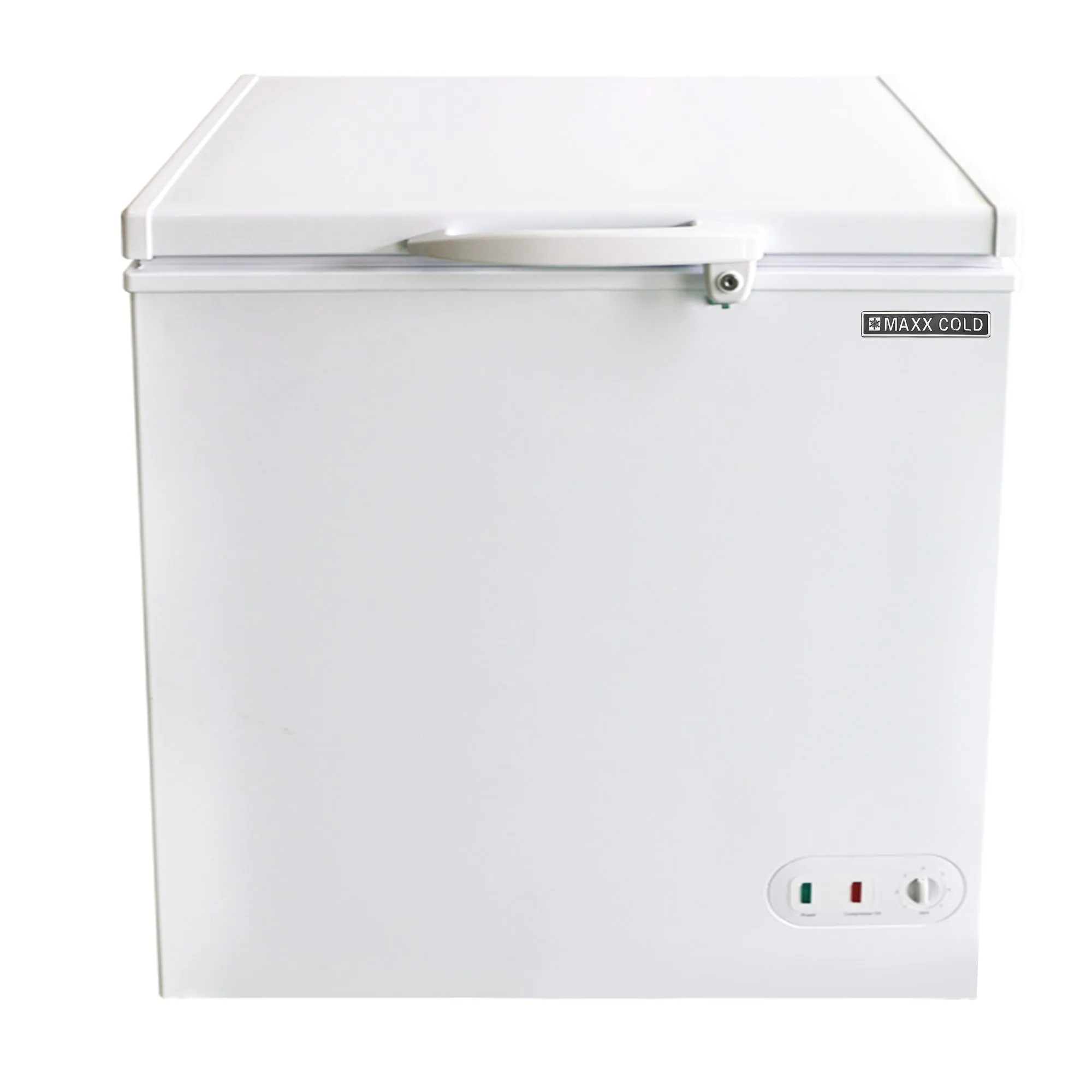 Maxx Cold - MXSH5.2SHC Compact Chest Freezer with Solid Top. 30.4W. 5.2 cu. ft. Storage Capacity. Locking Lid. Garage Ready. in White