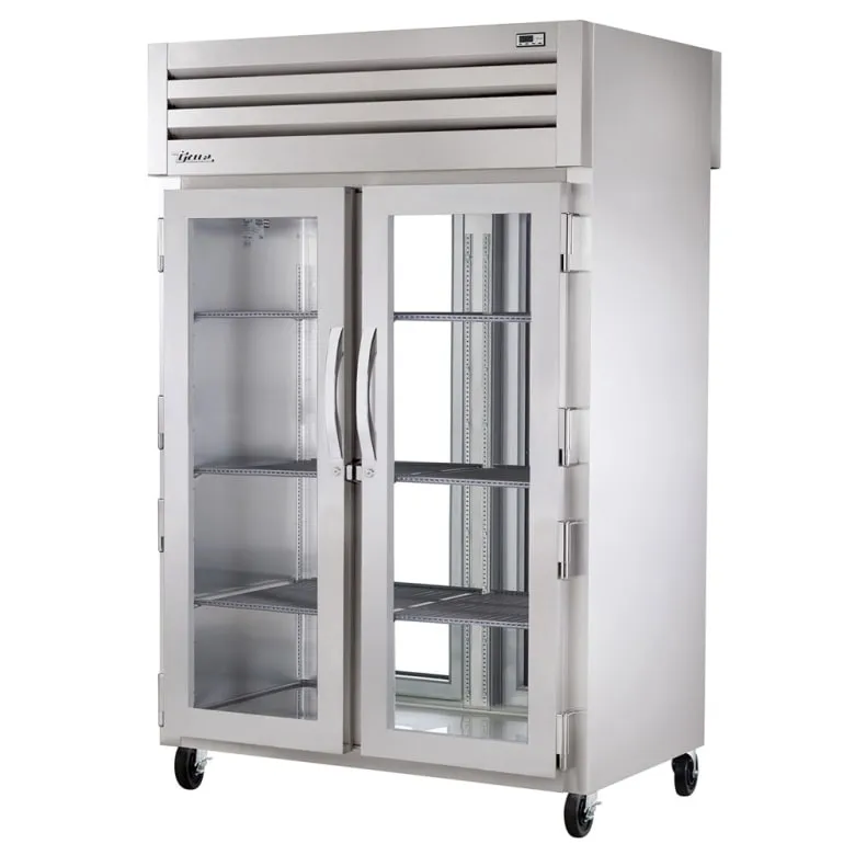 True STR2RPT-2G-2G-HC 52 3/5 Two Section Pass Thru Refrigerator. (2) Left/Right Hinge Glass Doors. 115v