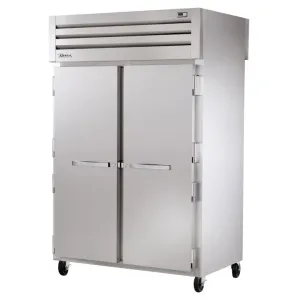 True STR2RPT-2S-2G-HC 52 3/5 Two Section Pass Thru Refrigerator. (2) Left/Right Hinge Solid Doors. 115v