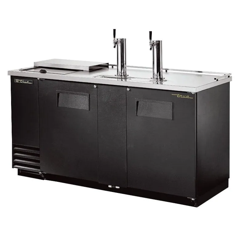 True TDD-3CT-HC 69 Kegerator Beer Dispenser w/ (3) Keg Capacity - (2) Columns. Black. 115v